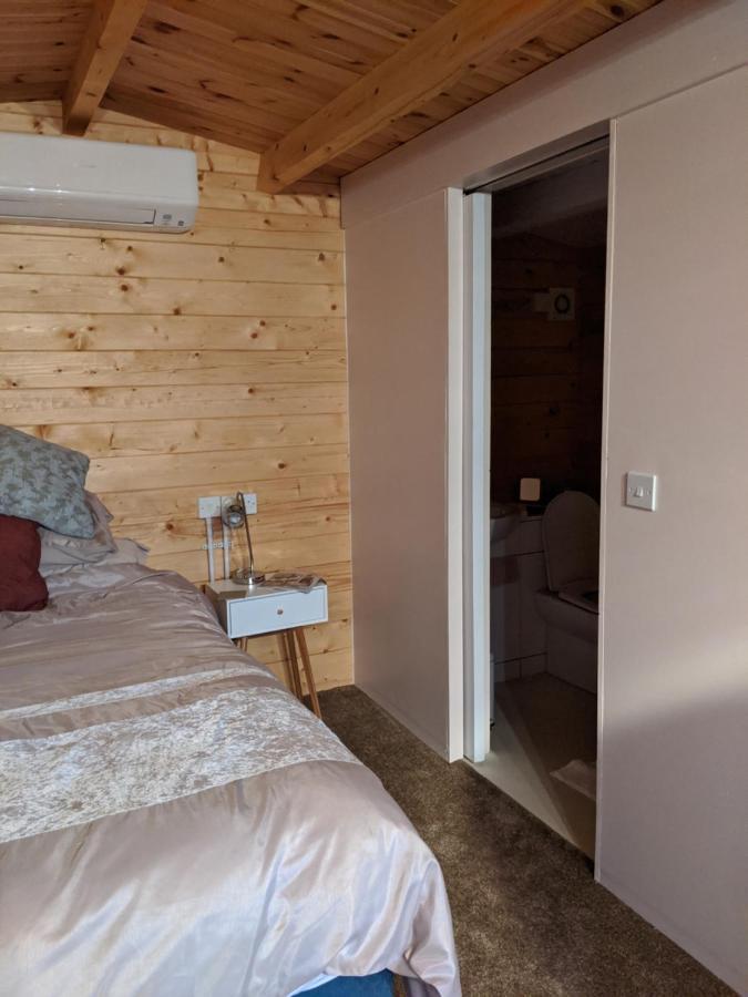 Foxhill Lodges Canterbury Exterior foto